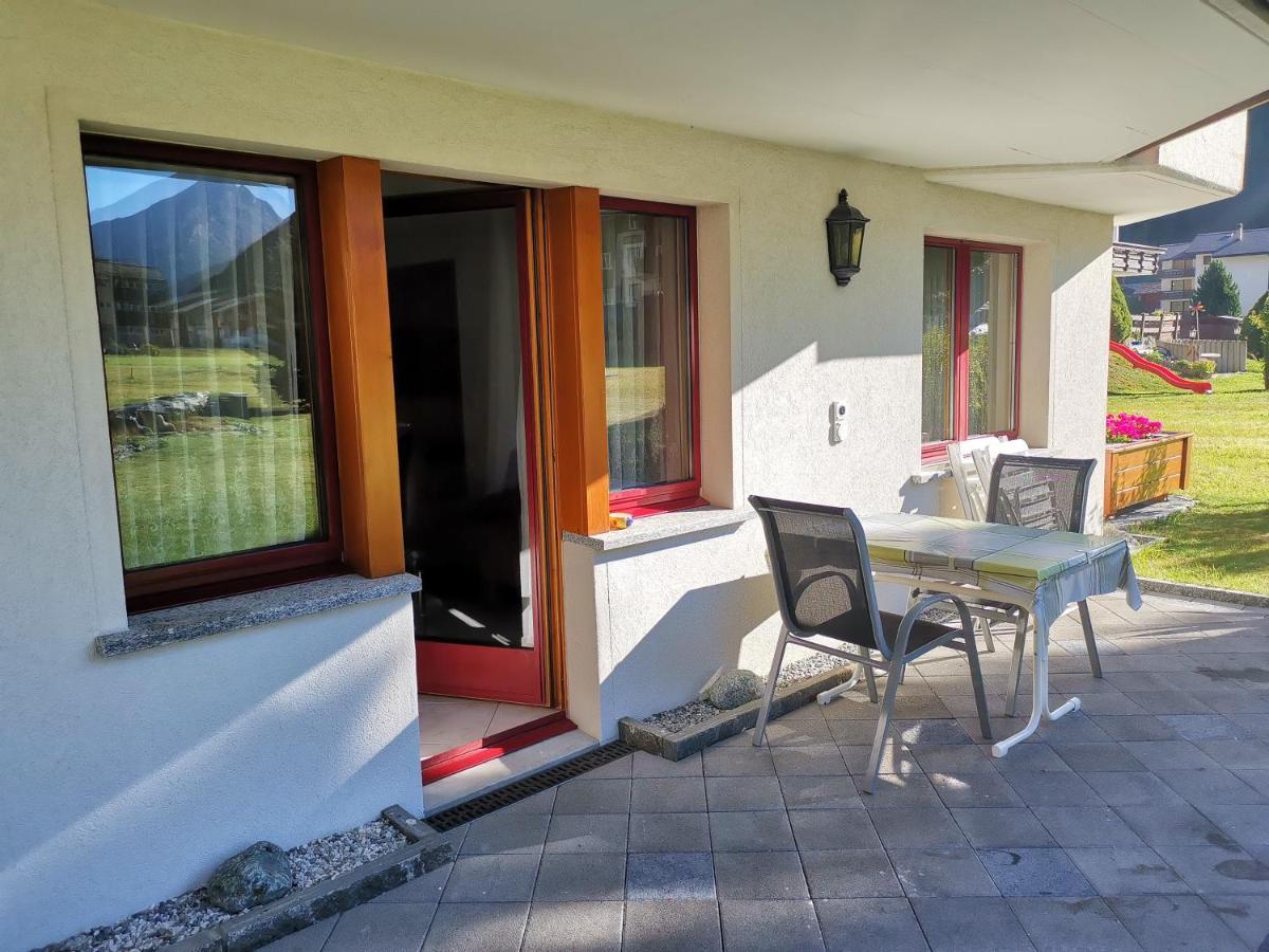 Ferienhaus Antigua Saas-Grund Kültér fotó