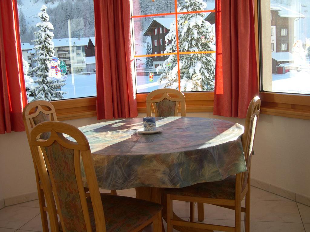 Ferienhaus Antigua Saas-Grund Szoba fotó